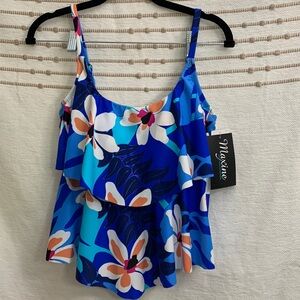 Swim Top ☀️🏖️Size 8~New With Tag~Layered Front~Adjustable Straps~Shades of Blue